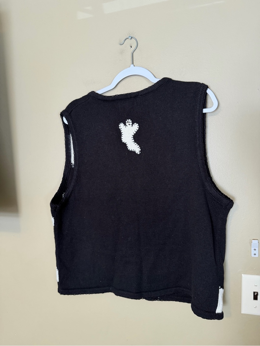 Hampshire Studio Halloween Ghost Knit Sweater Vest - Picture 4 of 6
